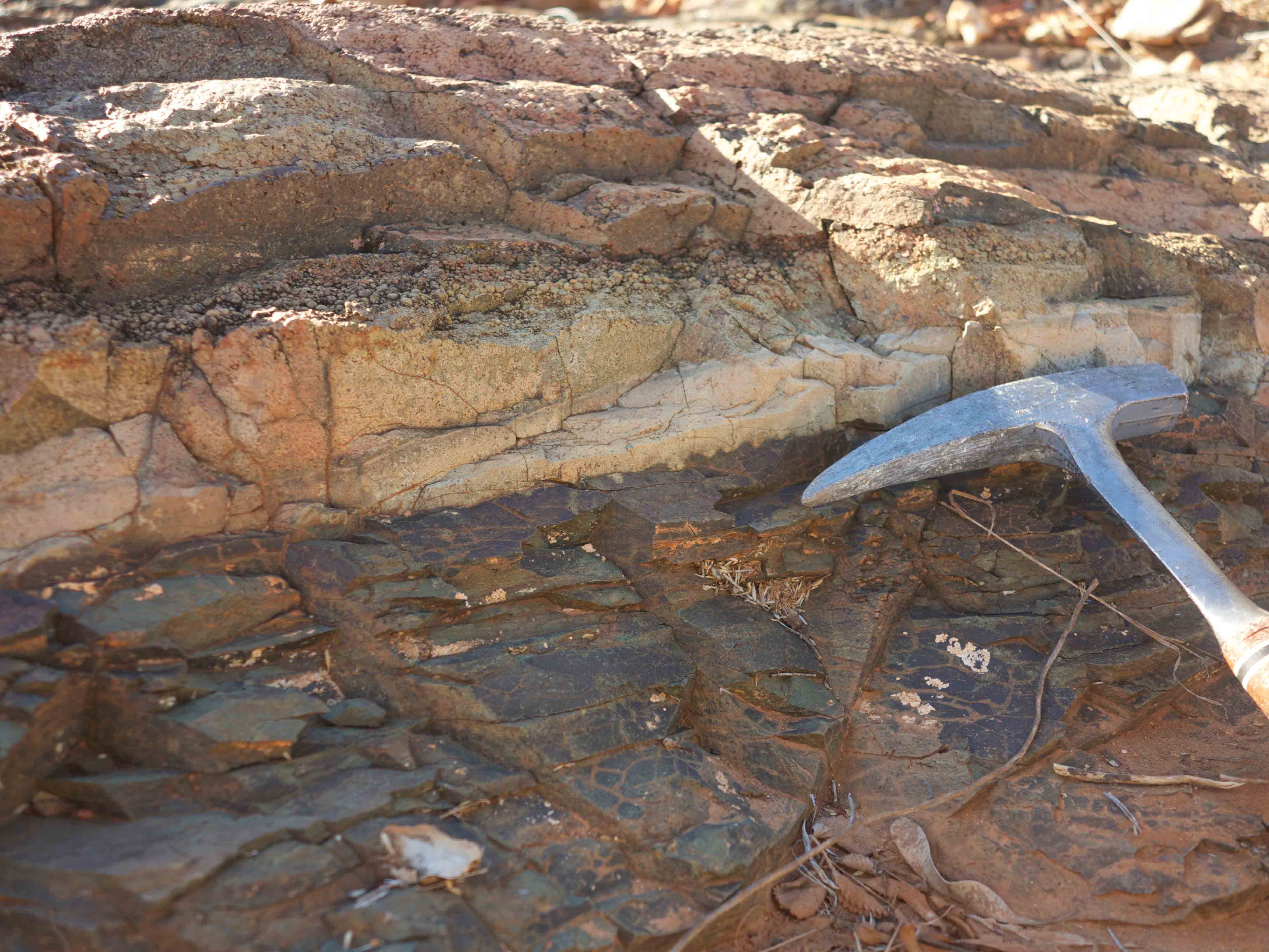 Mafic tuff, Fortescue Group